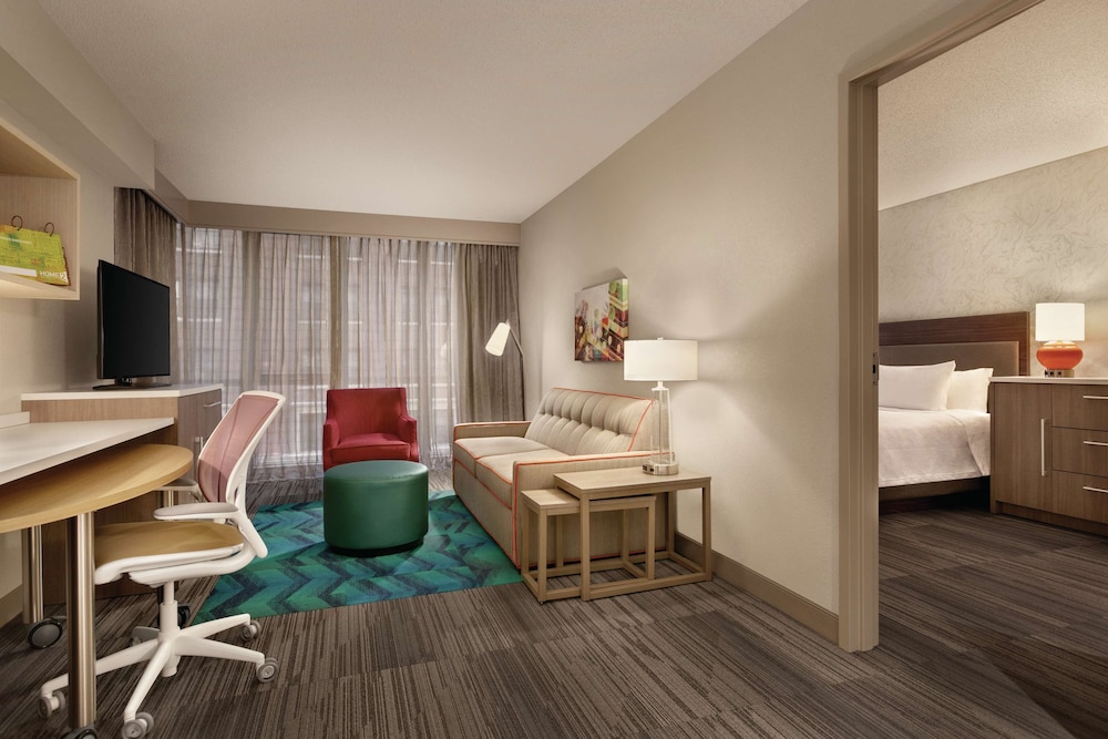 Home2 Suites By Hilton Chicago River North 32/55