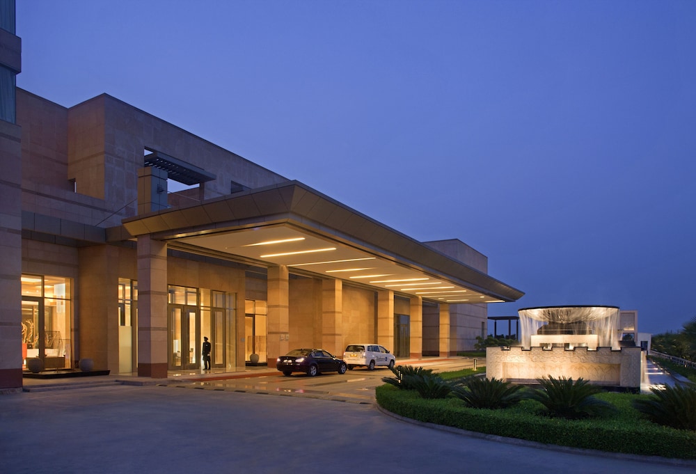 Radisson Blu Hotel Amritsar 3/70