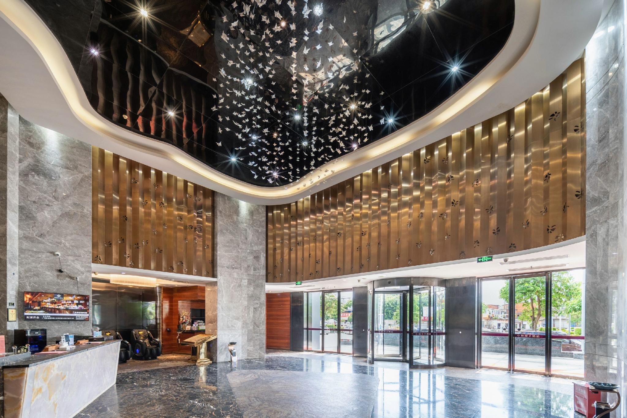 Heng Rong Hotel 6/46