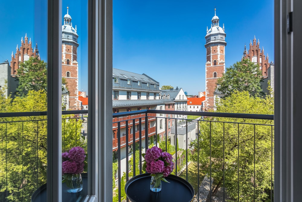 Dada Premium Aparthotel 34/39