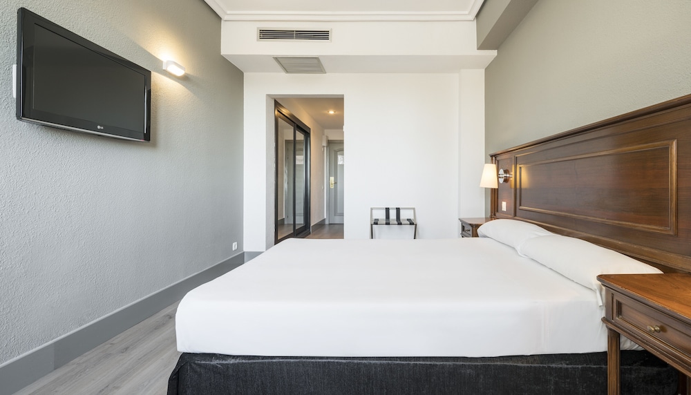 Hotel Las Lomas 18/50