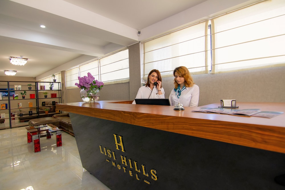 Lisi Hills Hotel 5/50