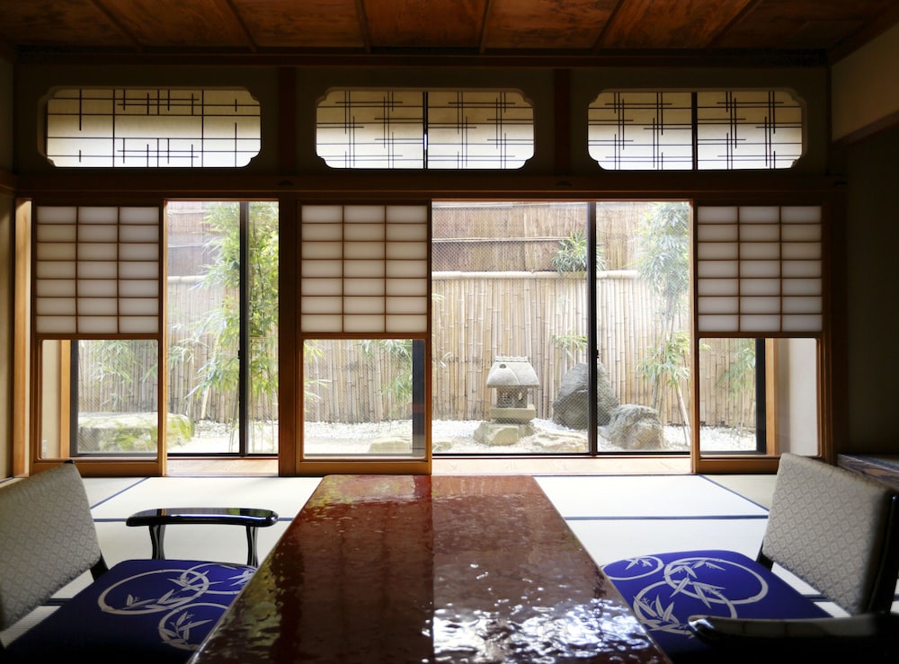 Kinjohro Kanazawa 14/56