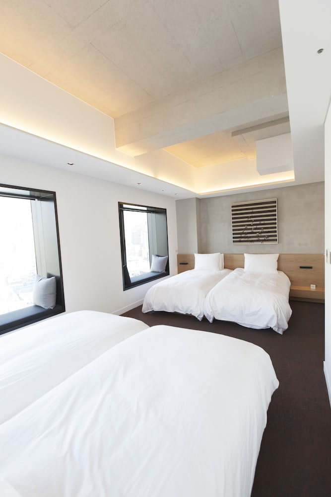 Stay B Myeongdong 10/50