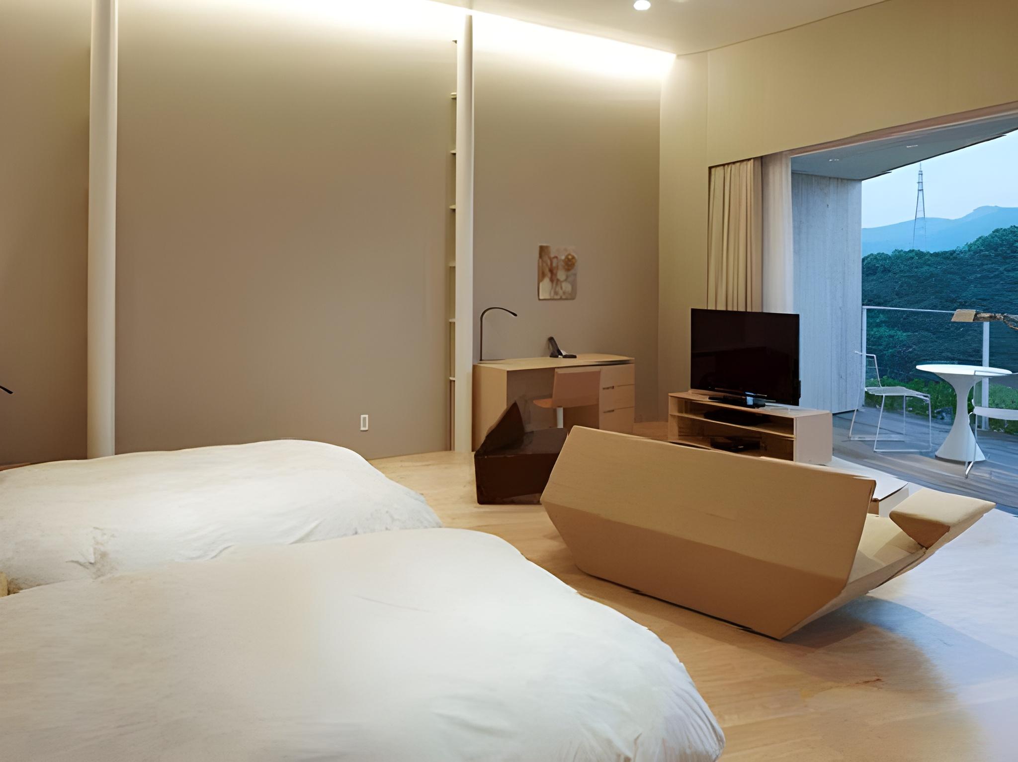 Ocean, Suite