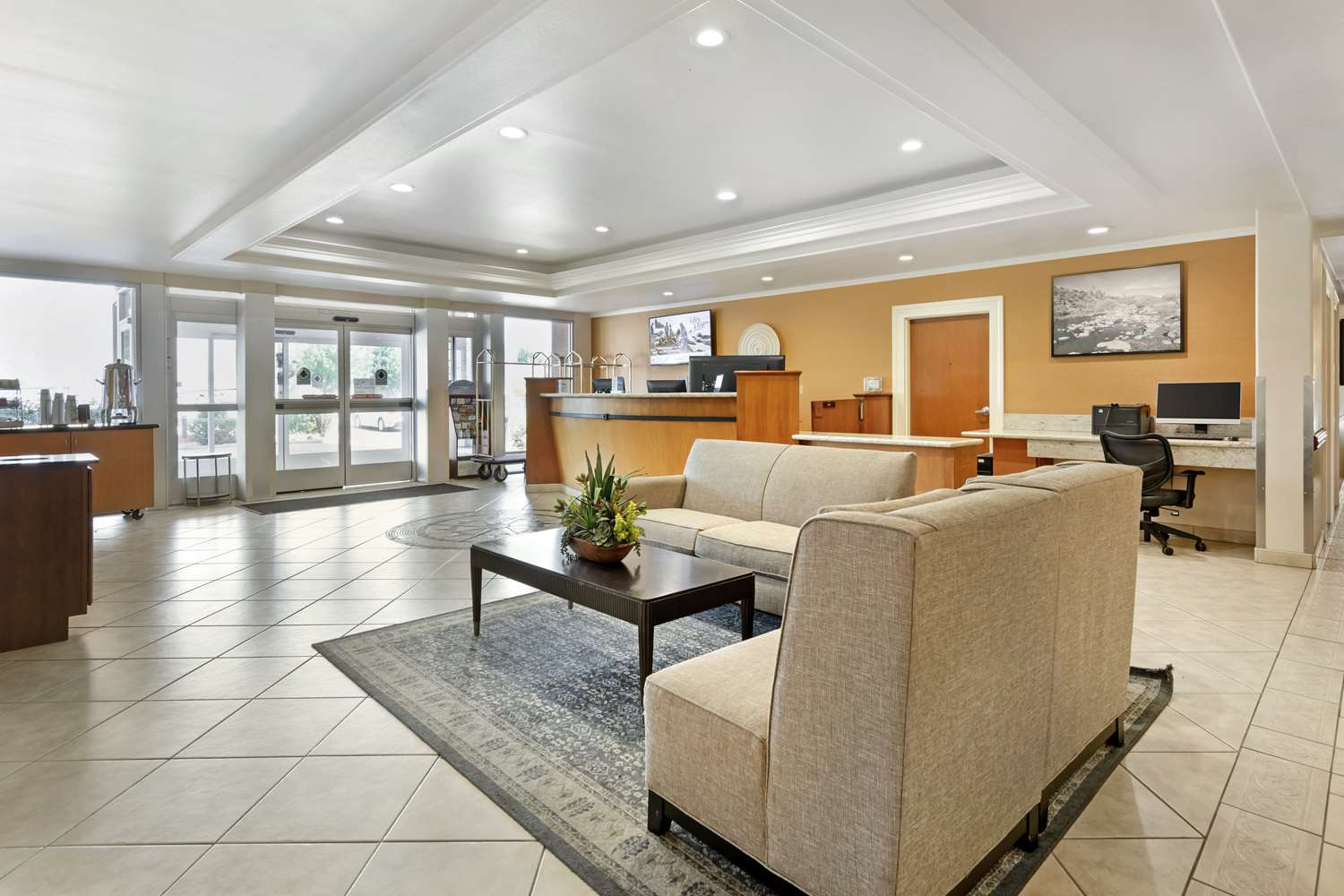 Best Western Plus Country Park Hotel 10/48