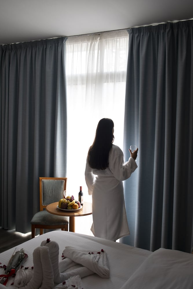 EL SHEIKH SUITES 26/60