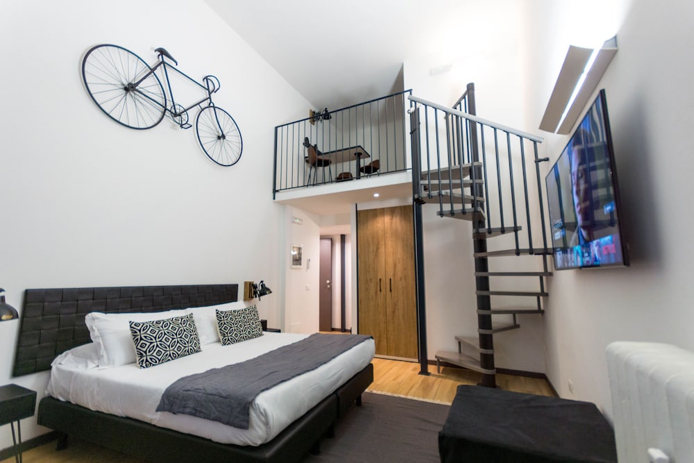 1 BEDROOM, DESIGN, STUDIO, SUITE