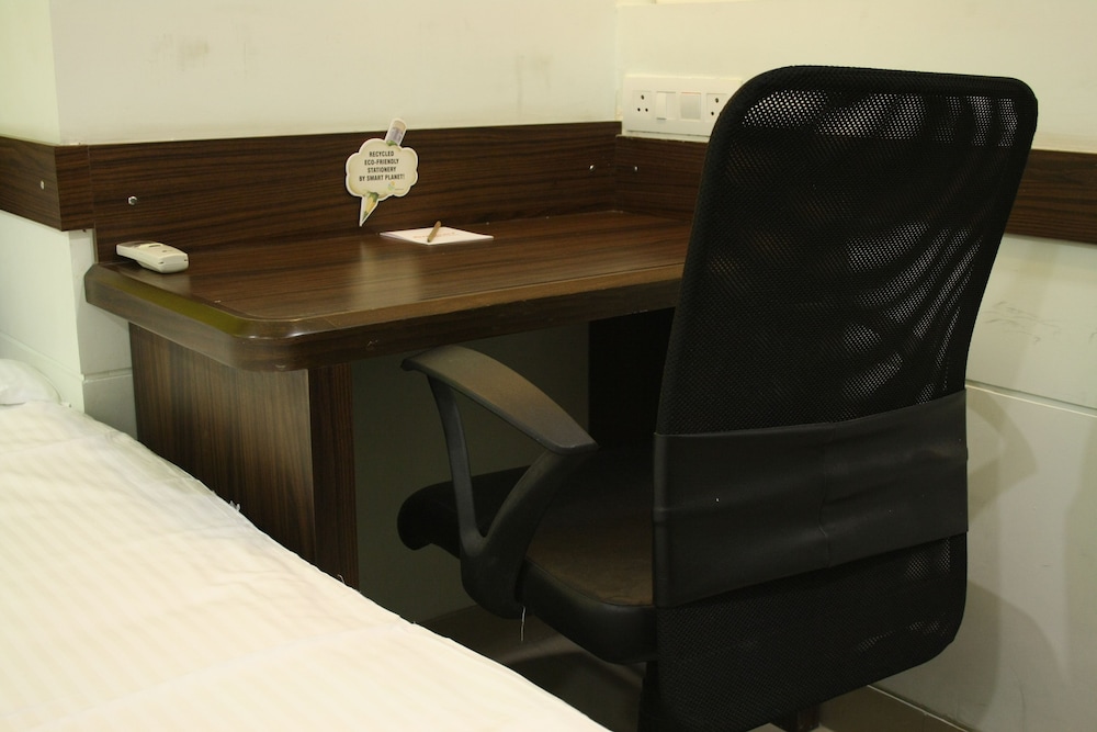 Ginger Faridabad 29/45