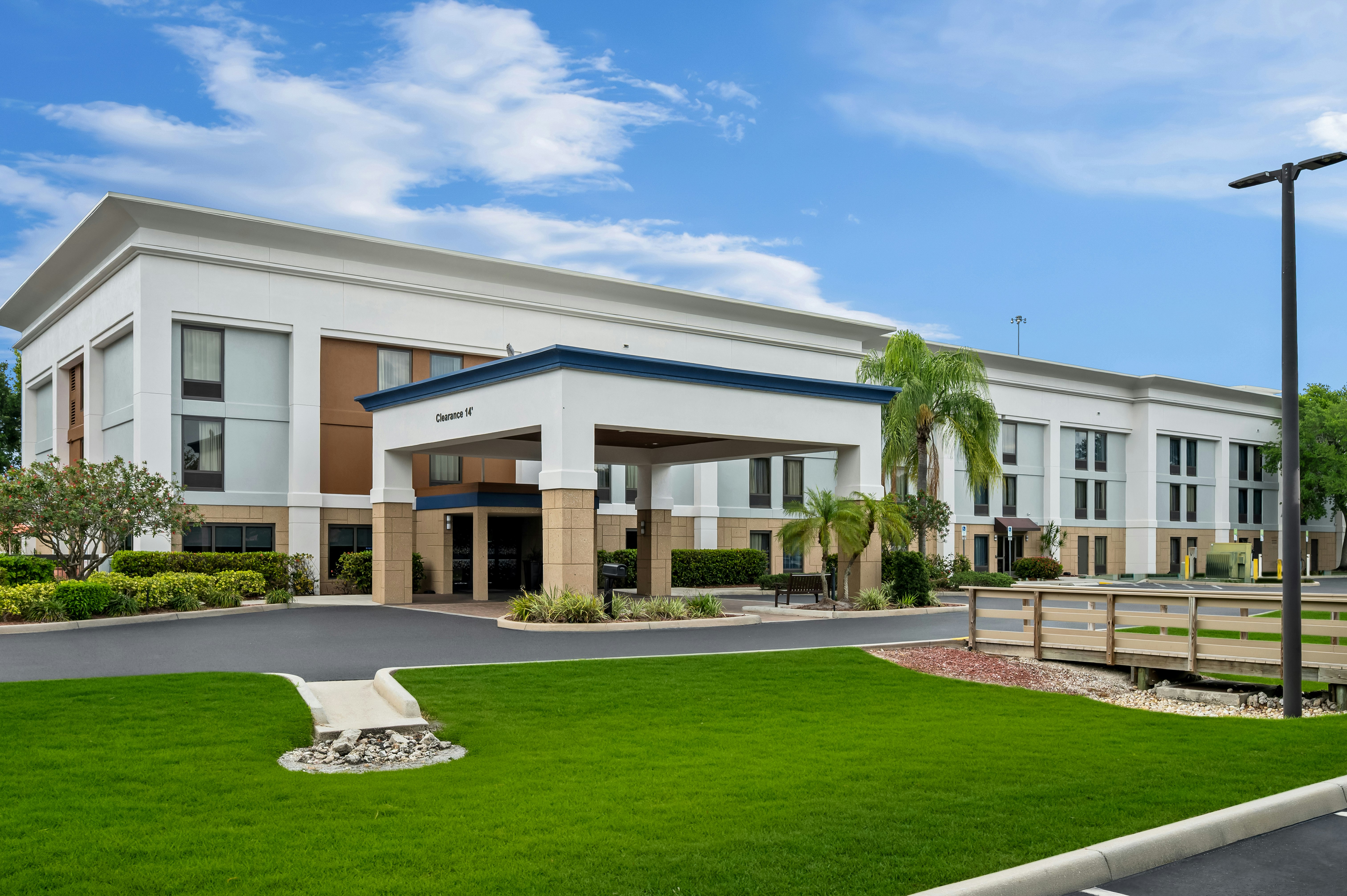 HAMPTON INN NAPLES I-75 55/59