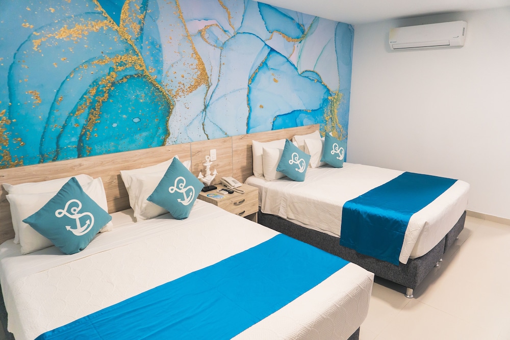 Sea Colors Hotel 24/44