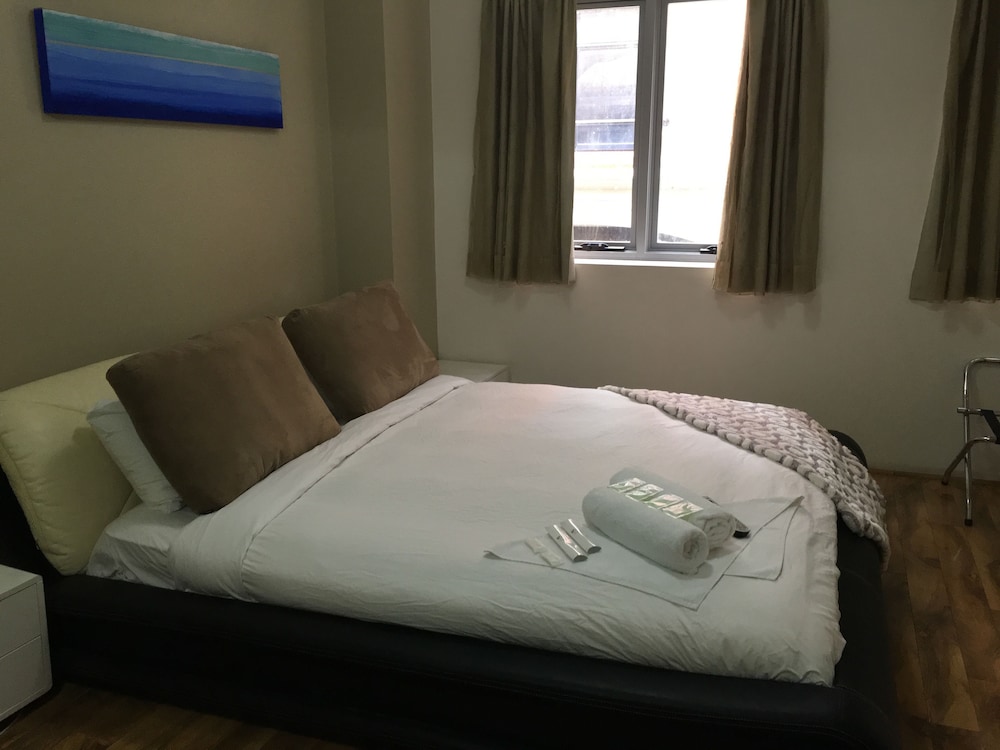 Sydney RiseOn Hotel 21/56