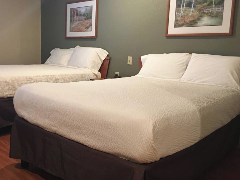 Studio 6 Extended Stay Birmingham Pelham AL 24/44