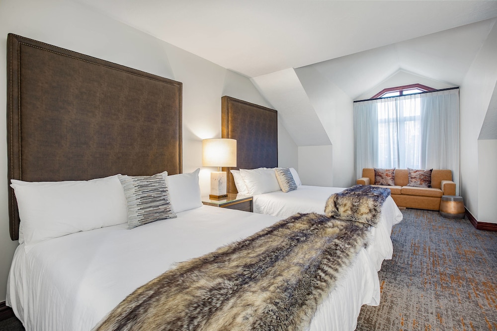 Beaver Creek Lodge, Autograph Collection 17/58