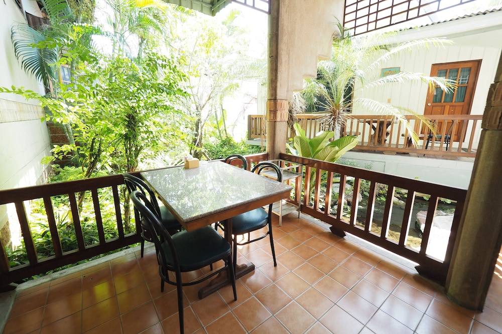 Pachara Hotel And Restaurant 15/20