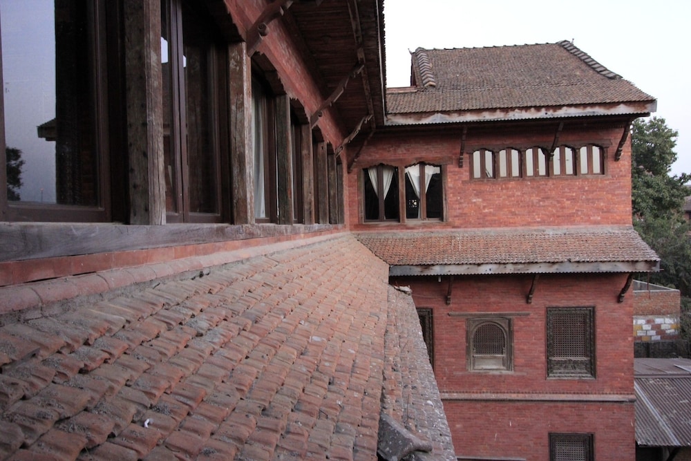 surroundings