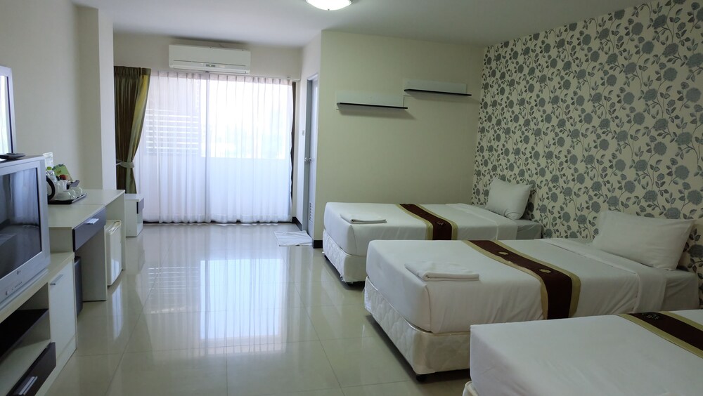 Miloft Suvarnabhumi Airport Hotel 18/50