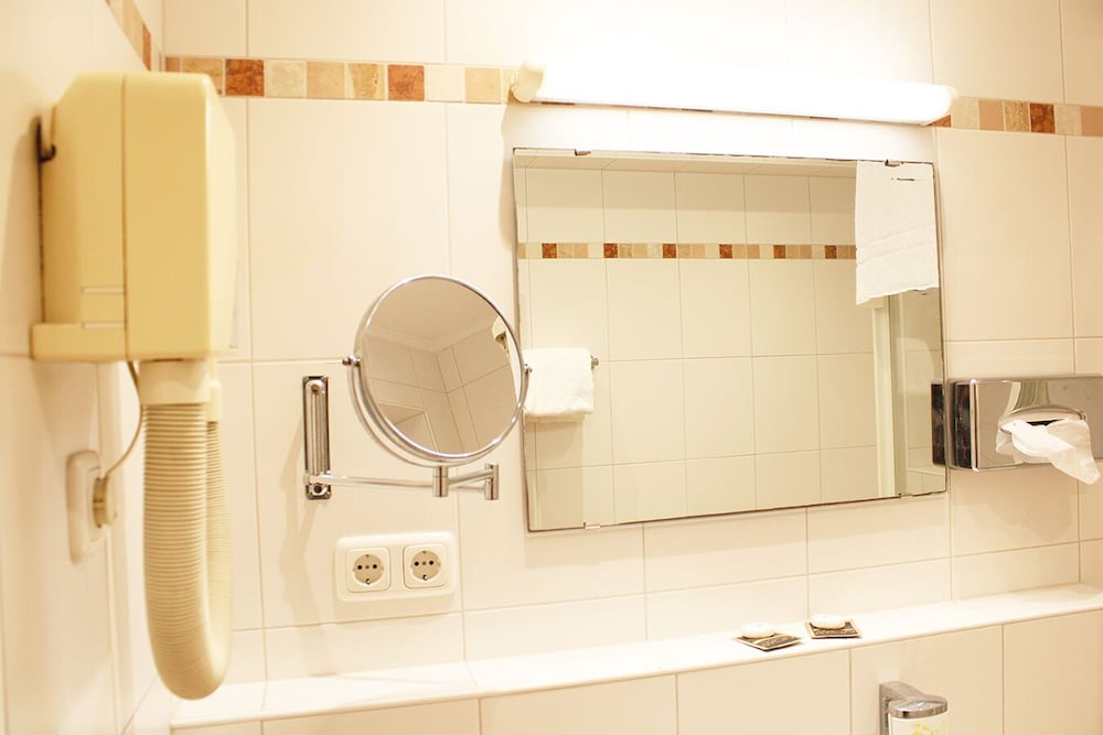 Isar City Hotel 48/48