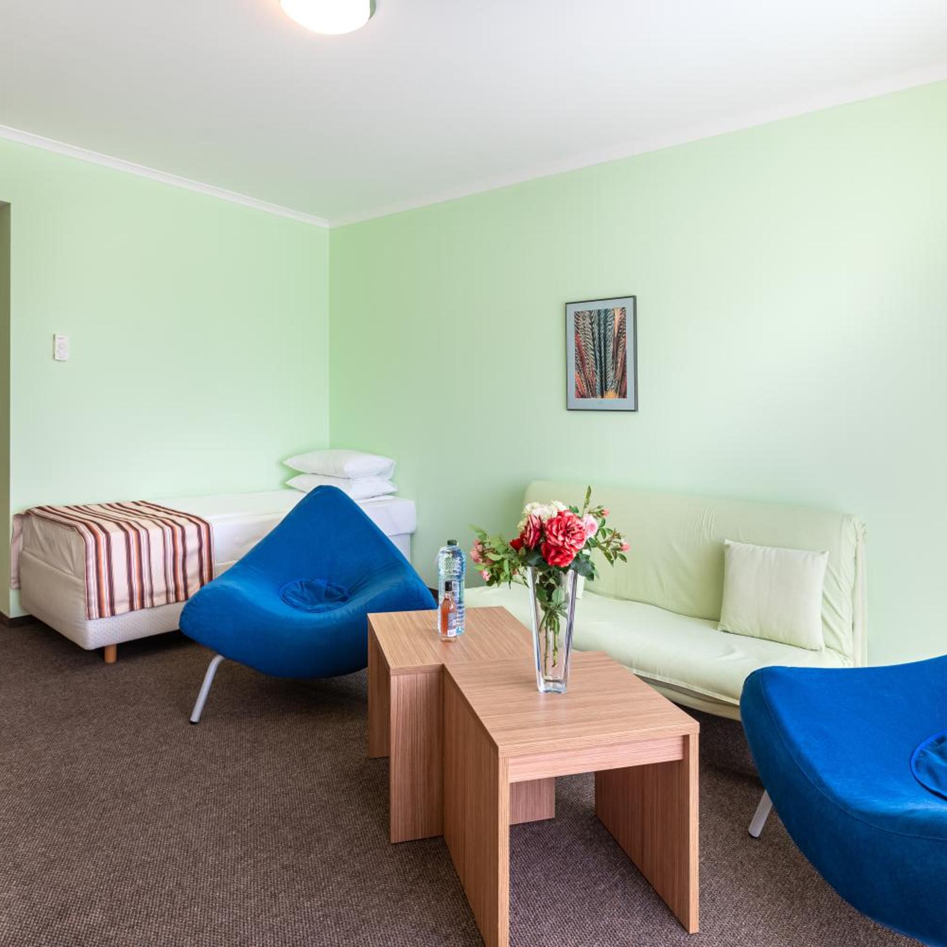 Jeravi Hotel 37/56