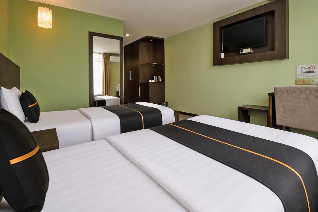 Townhouse Near Tanjung Batu Formerly 900 Inn 11/21