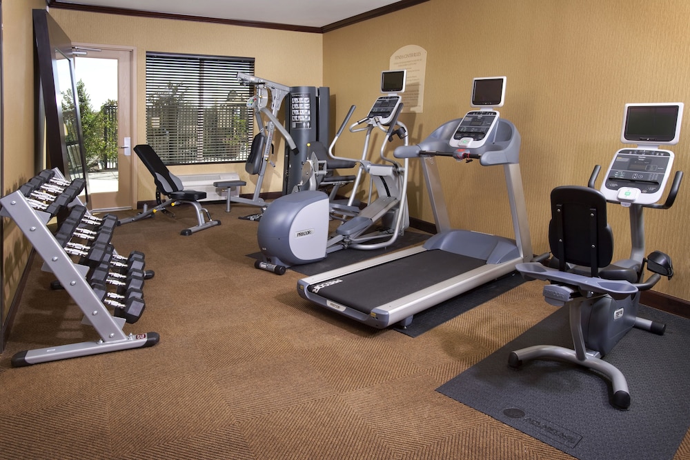 Ayres Suites 36/55