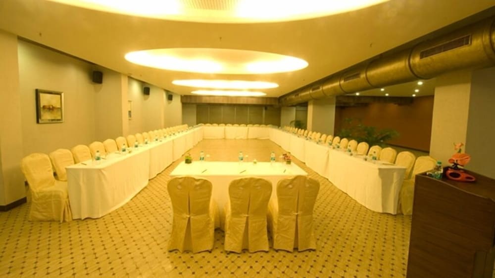 Sai Palace Hotel 28/31