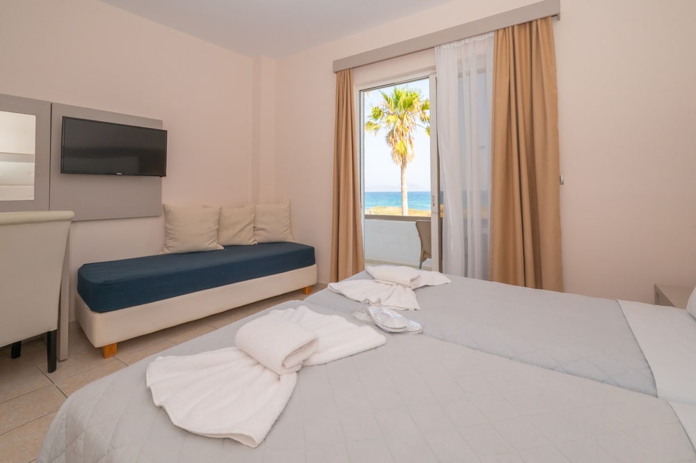 Costa Angela Seaside Resort 43/88