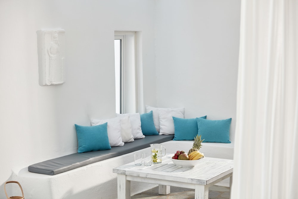 Mykonos Town Suites 27/46