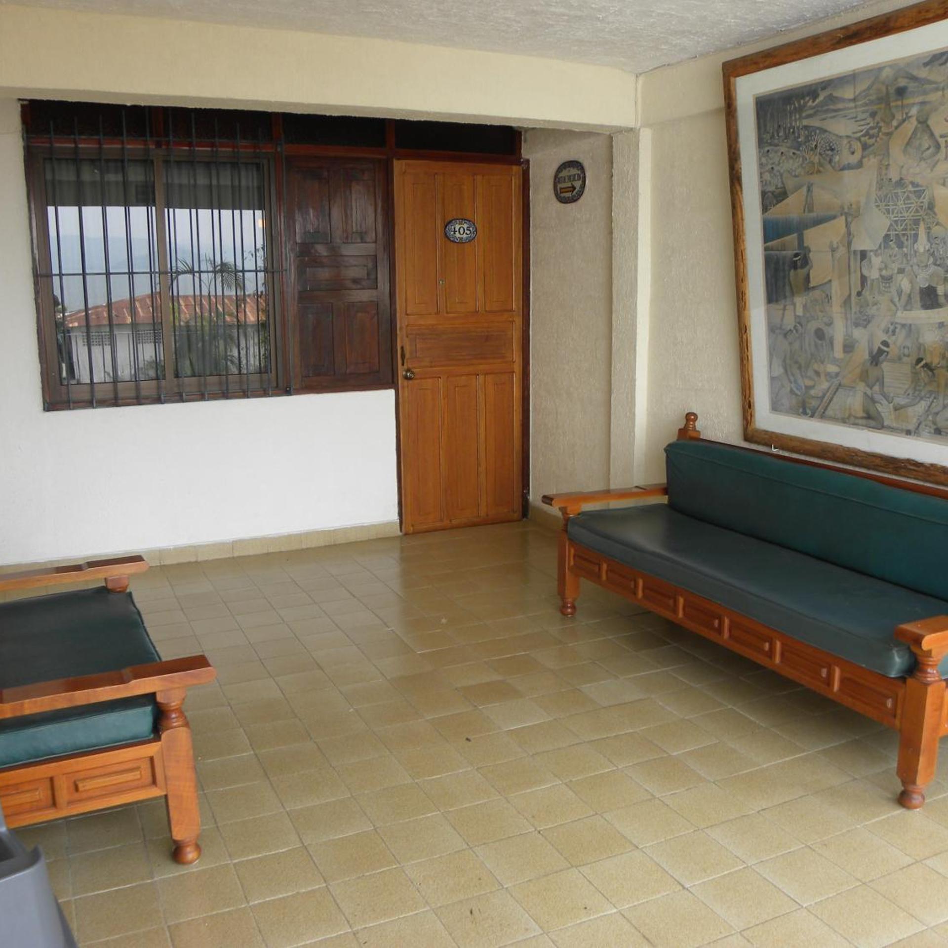 Hotel Los Arcos 11/51