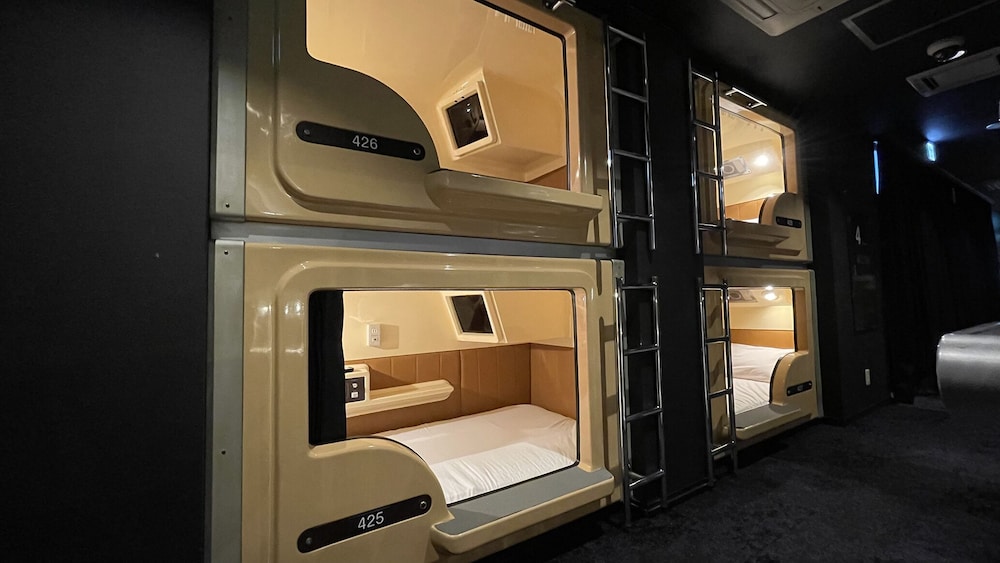 Spa &amp; Capsule Hotel GrandPark-Inn Kitasenju - Caters to Men 11/50