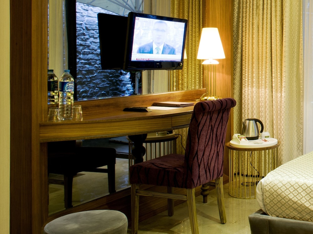 Nowy Efendi Hotel - Special Class 67/77