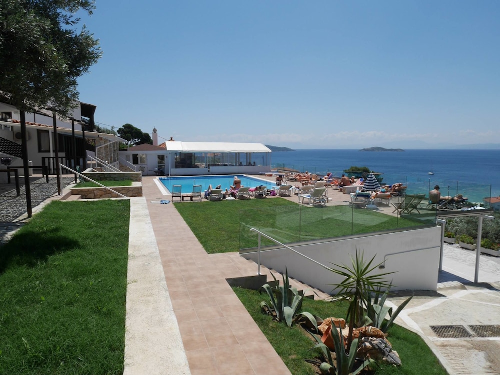 Hotel Rene 10/60