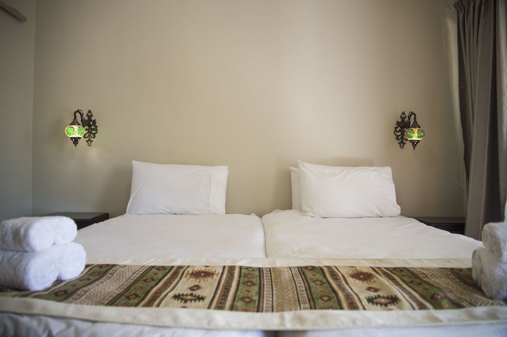 Tsumeb Backpackers 25/50