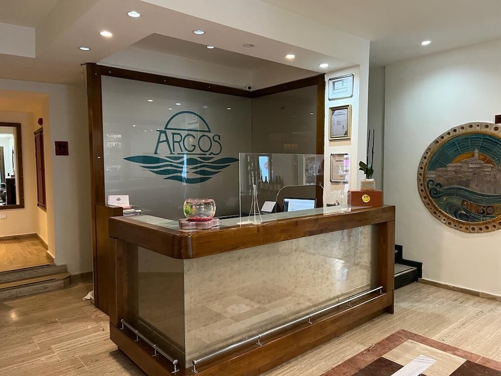 Argos Hotel - Adults Only 10/75