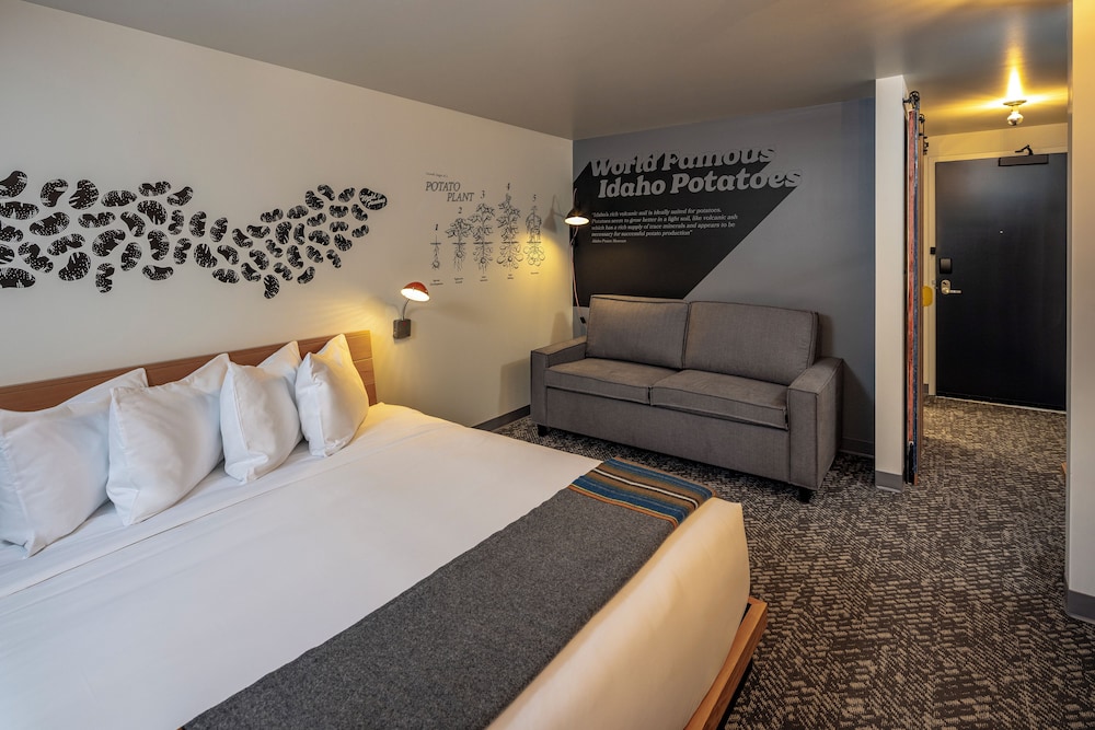 The SPARROW Hotel 13/38