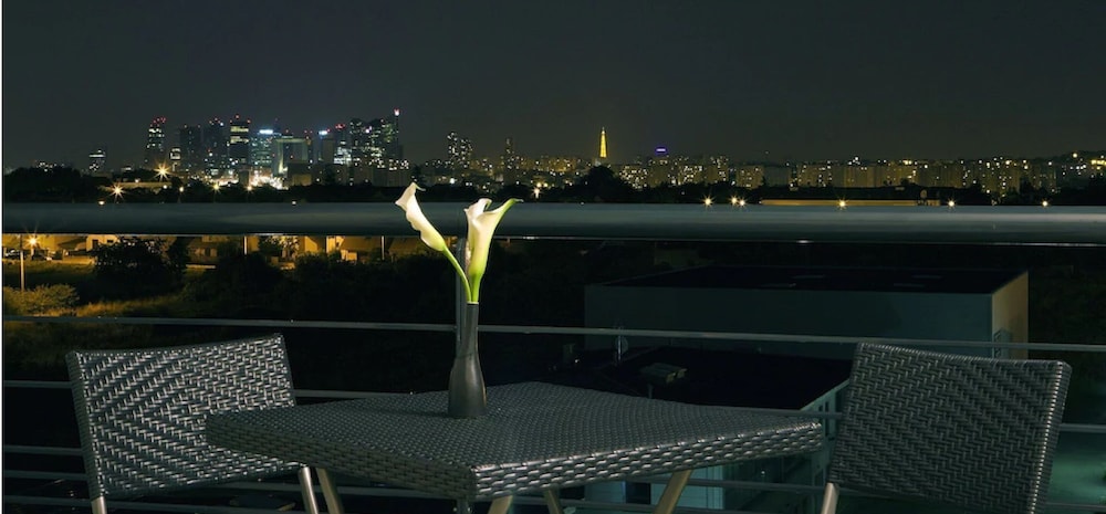 Residhome Carrieres La Defense 34/67