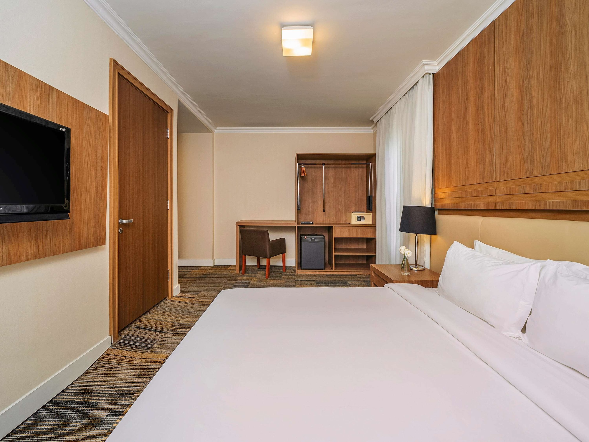 SUPERIOR, DOUBLE BED, ACCESSIBLE