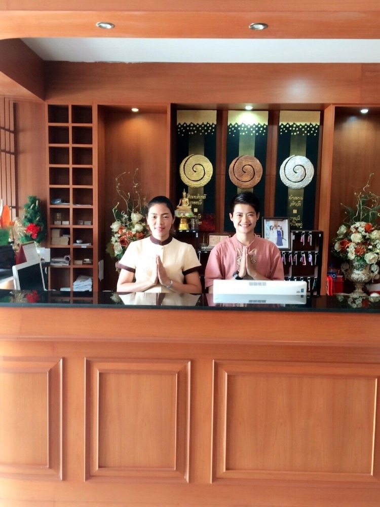 LE PARC HOTEL 8/50