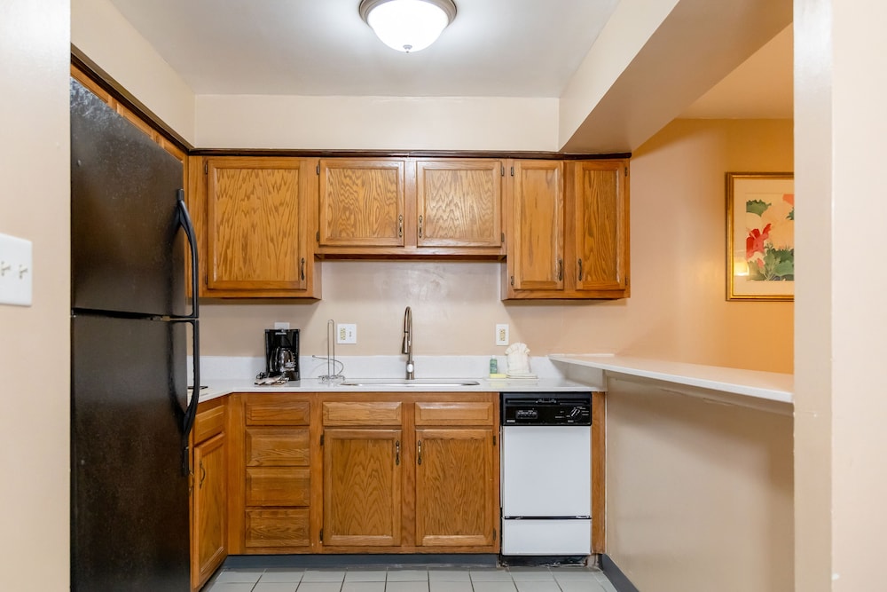 Legacy Vacation Resorts - Brigantine Beach 7/50