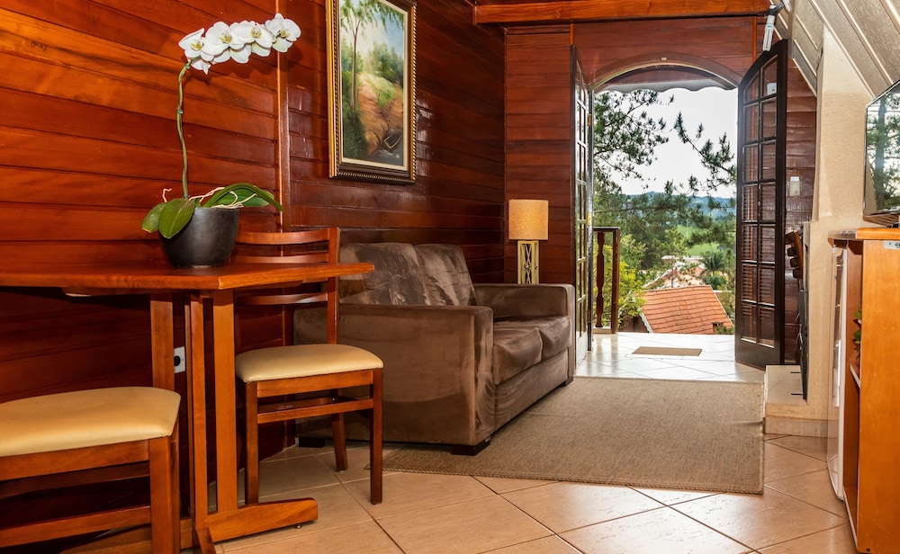 Vale Suico Resort Hotel 50/72