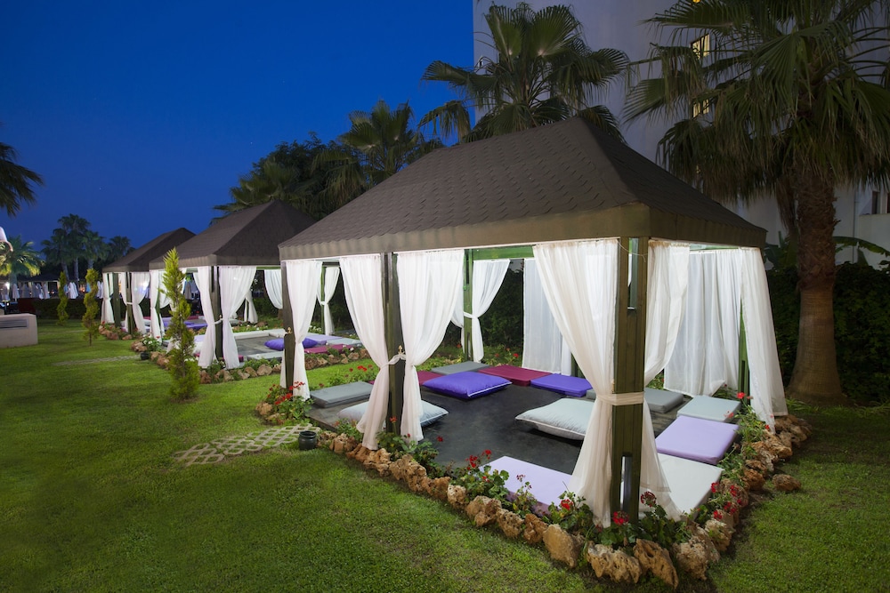 Washington Resort and Spa (x Aska) 48/50