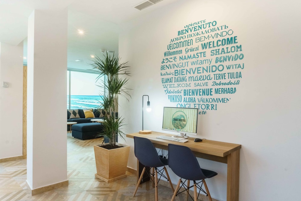 Take Hostel Conil 5/34