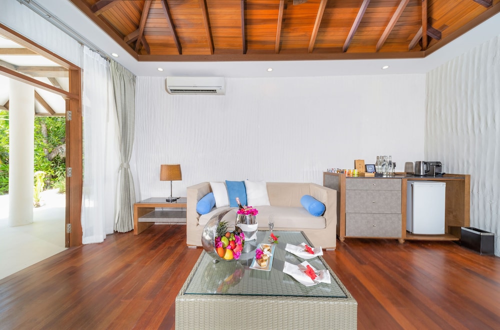 Hideaway Beach Resort and Spa 113/123