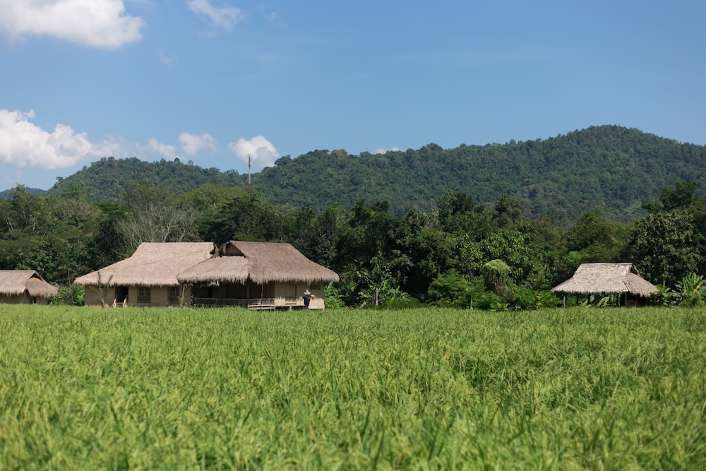 Lisu Lodge 24/37
