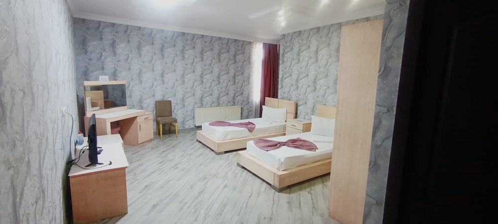Deluxe Hotel Ganja 29/55