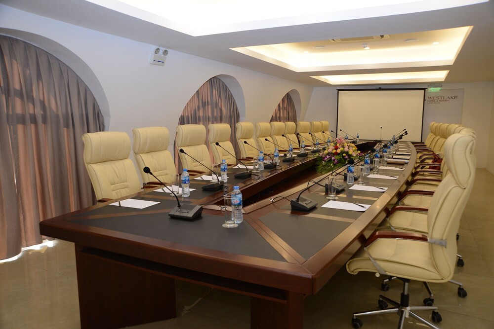 Westlake Hotel & Resort Vinh Phuc 36/50