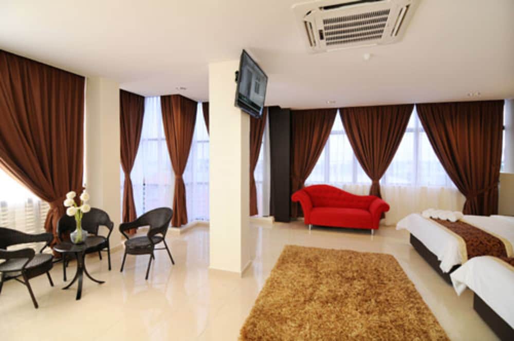 Inn Home Hotel 18/26