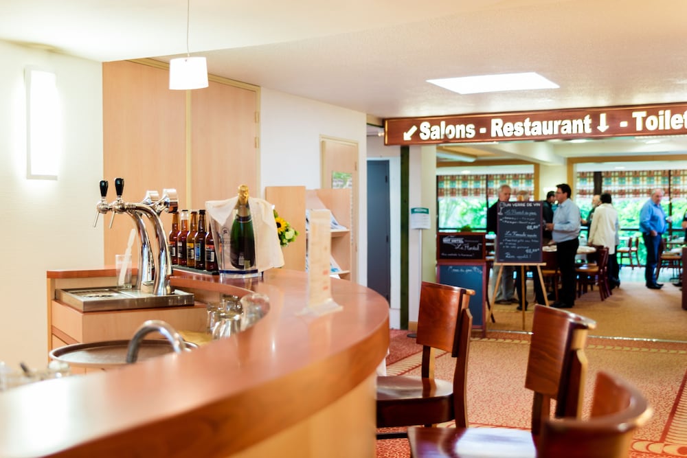 Brit Hotel Rennes Cesson - Le Floreal 35/66