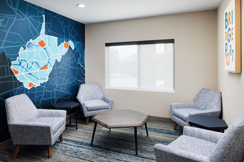Holiday Inn Express Hotel And Suites Bridgeport 34/50