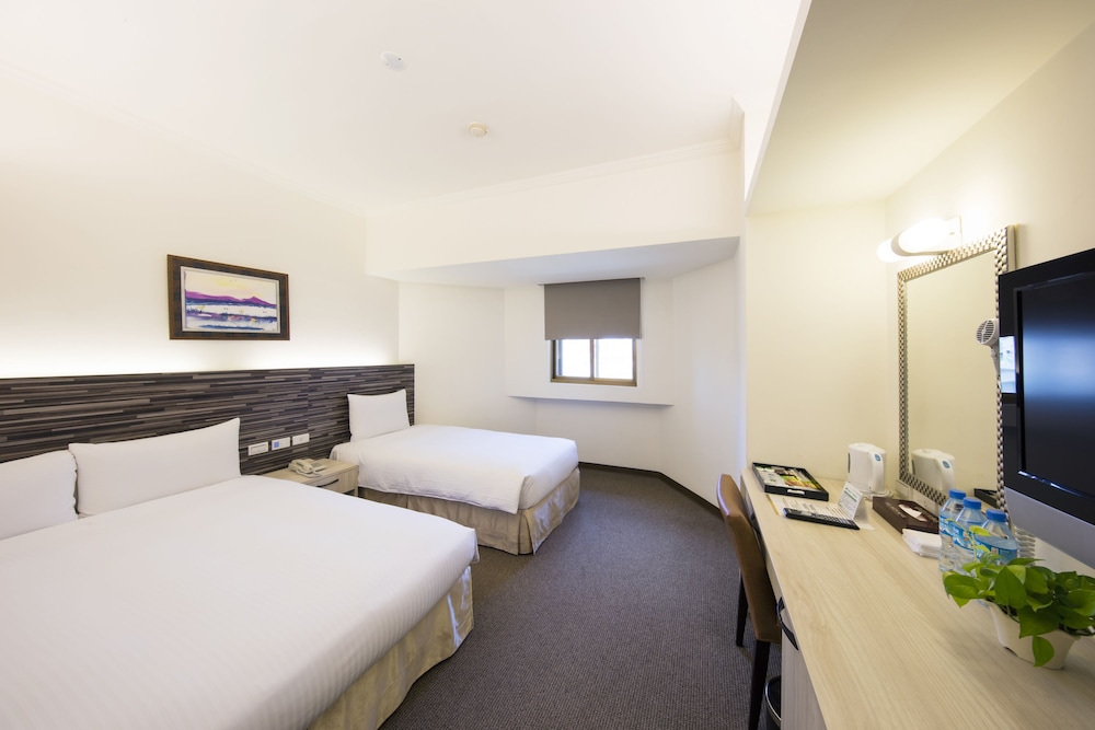 Ful Won Hotel 33/66